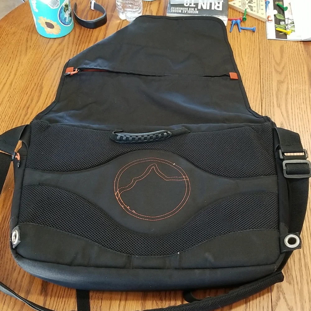 Lowepro Black Messenger Bag for Men